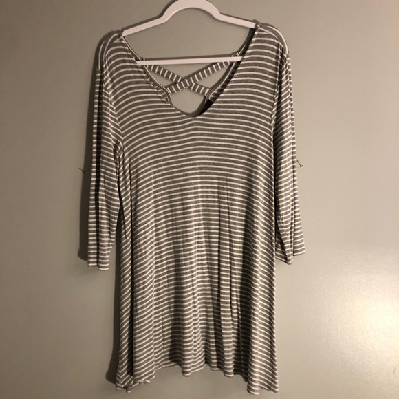 Olivia Sky Striped Gray and White Tunic Top - Picture 11 of 16